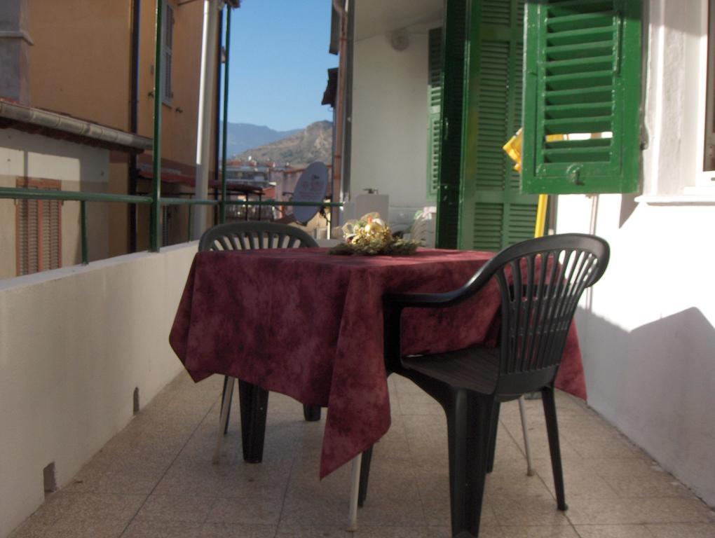 Appartamento Torrione Vallecrosia Extérieur photo